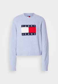- Sweter