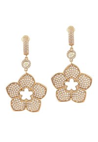 Orecchini a forma di fiore in oro, caratterizzati da più piccole cristalli, un centro aperto e un gancio testurizzato e decorato per un attacco sicuro.
