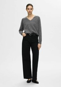 Selected Femme SLFLULU NEW V NECK - Vesta - medium grey melange