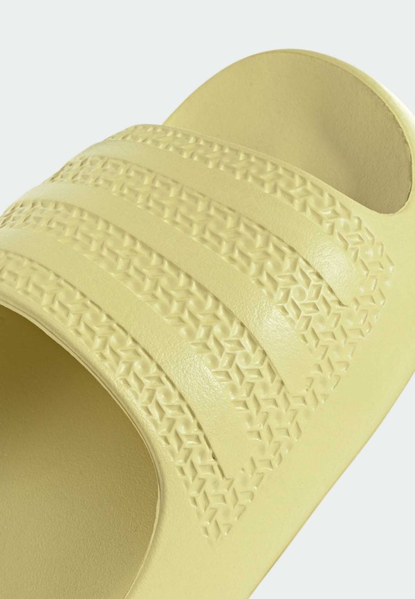 ADILETTE AYOON W - Mules3