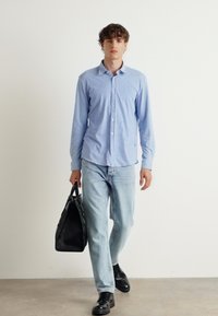 BOSS ROAN KENT - Camisa - open blue