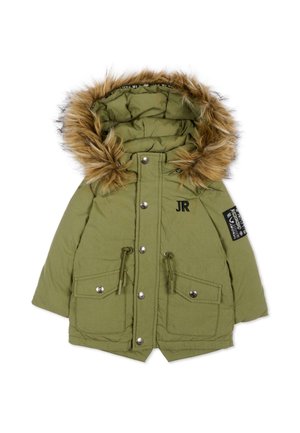 Manteau d'hiver matelassé vert olive pour enfants avec capuche doublée en fourrure, boutons sur le devant, deux poches et "JR" brodé sur la poitrine.
