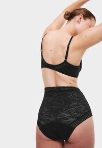 Marks & Spencer 3 PACK - Panties - black
