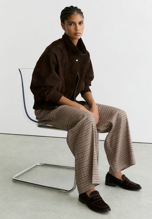 Reiss, REGULAR FIT - AURORA PENNY LOAFERS - Našuchovačky - chocolate