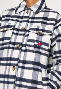 Tommy Jeans Cappotto classico - off-white