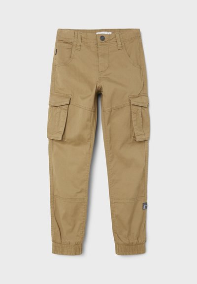 NKMRYAN PANT - Pantalon cargo - kelp