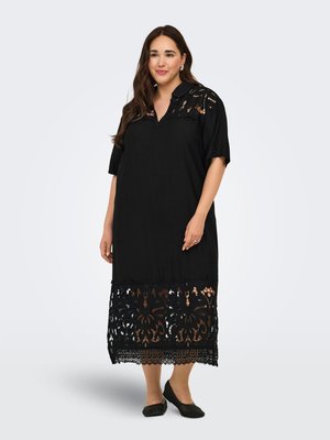ONLY Carmakoma KLEID CARGELINA KURZES KLEID - Φόρεμα ημέρας - black