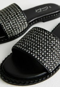 New Look RAFFIA STRAP - Riemensandalette - black pattern