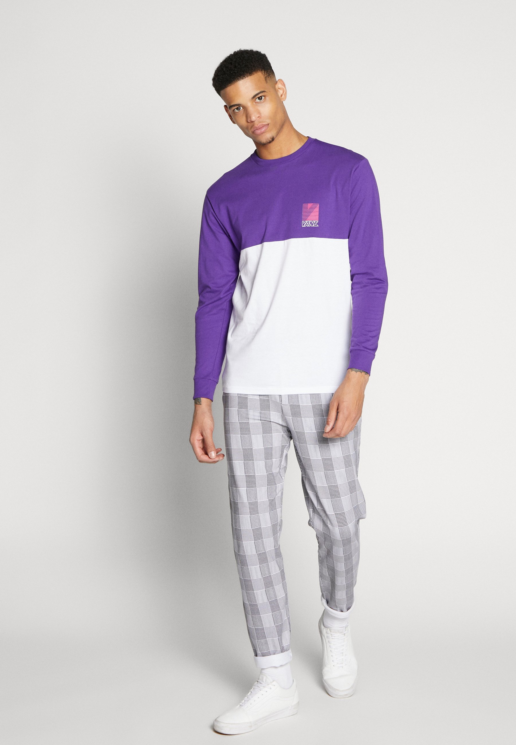 Vans RETRO SPORT COLORBLOCK Topper langermet white Vans RETRO SPORT CREW - Sweatshirt - heliotrope
