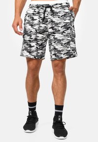 Non sélectionné, black camouflage