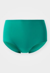 Unselected, racing green