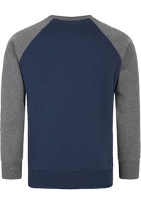 Marineblauer Pullover mit grauen Raglanärmeln. Verfügt über gerippte Bündchen und Saum. Weiche Textur, schlichtes Design, ohne Grafiken.