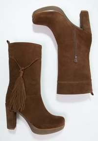 Unisa High heeled boots - cognac
