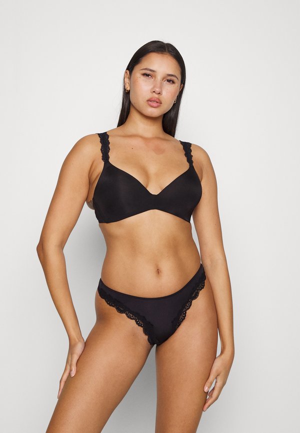 Multiway / Strapless bra3