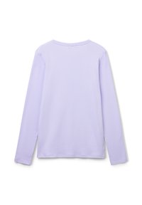 Lila Langarm-T-Shirt mit Rundhalsausschnitt flach ausgelegt, von hinten gezeigt, auf einem weißen Hintergrund ohne sichtbare Muster oder Logos.