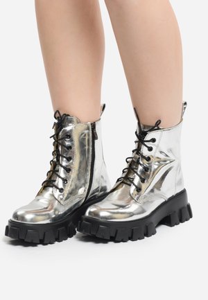 Boots à talons - silver-coloured