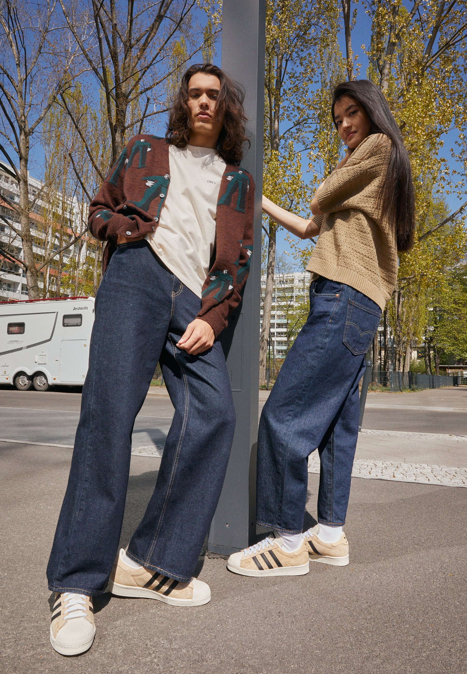 adidas superstar with jeans