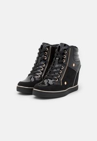 Anna Field BOOTIE - Sapatilhas de cano alto - black
