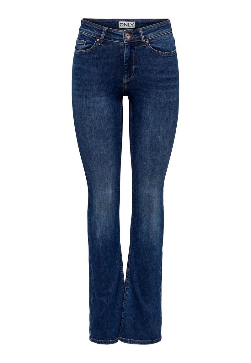Pantalones vaqueros acampanados en azul oscuro, con diseño de cinco bolsillos, cierre de cremallera con botón y mínimos detalles de costura en las patas.