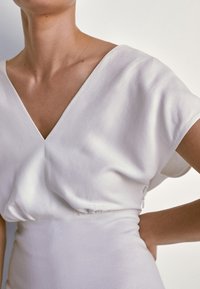 Massimo Dutti Sukienka z dżerseju