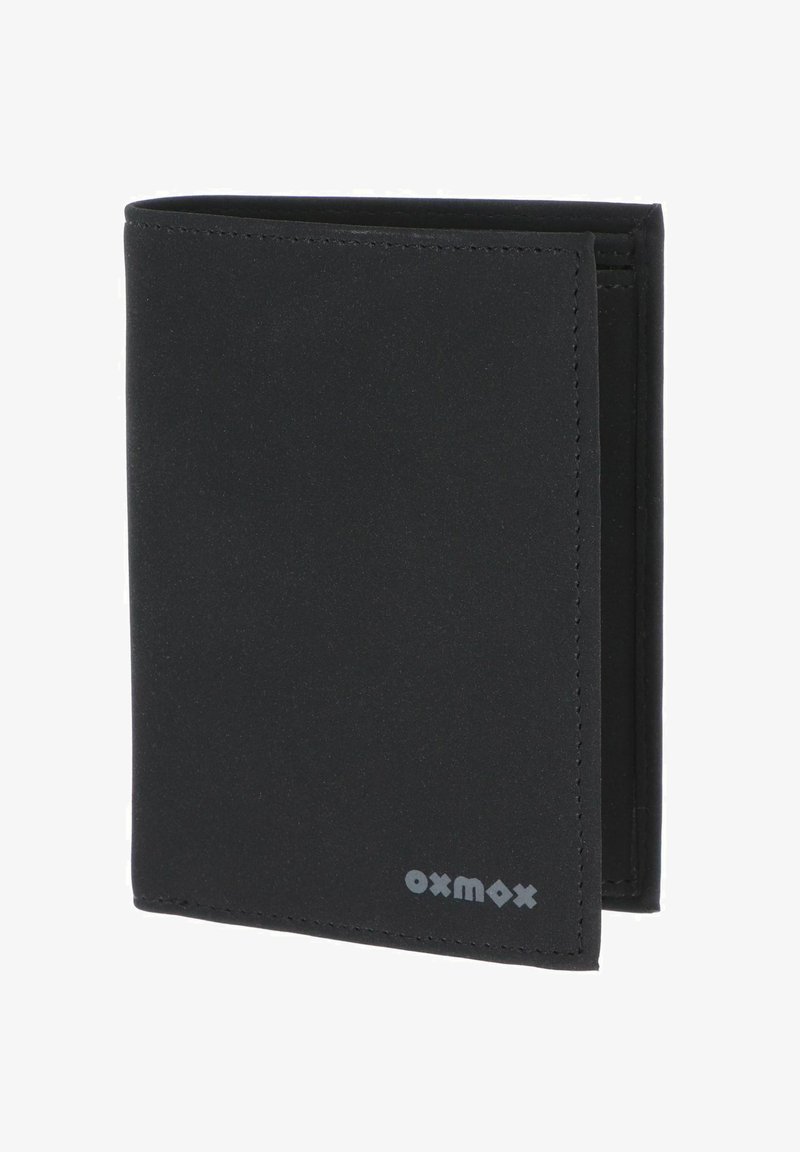 Portefeuille noir bi-pli avec couture minimale, marqué "oxmox" en gris en bas à droite.