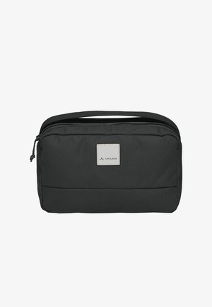 Zwart rechthoekige stoffen toilettas met rits aan de bovenkant, klein handvat en een wit vierkant Vaude-logoplaatje aan de voorkant.