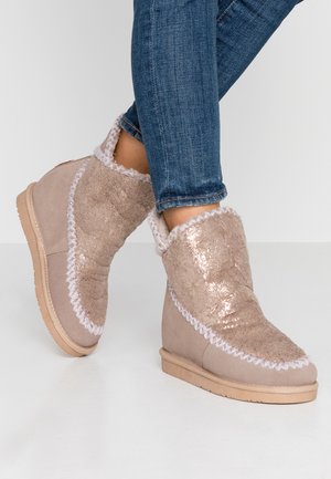 Bottines Compensees Tous Les Articles Chez Zalando