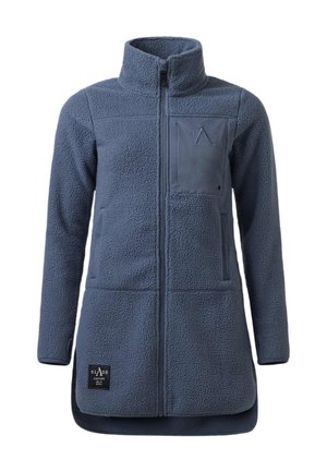 Longue veste polaire bleue avec col montant, fermeture éclair pleine longueur à l'avant, poche poitrine, deux poches latérales et patchs logo sur la poitrine et l'ourlet.
