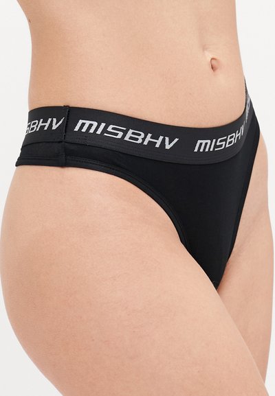 String noir en tissu doux avec une ceinture élastique grise portant le logo "MISBHV", au design minimaliste.