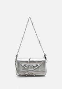 Unselected, silver-coloured