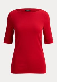 Ei valittu, cruise red