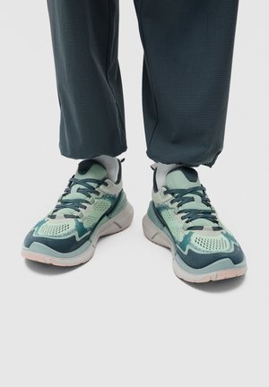 ECCO BIOM - Sneakers - pavement matcha/trooper