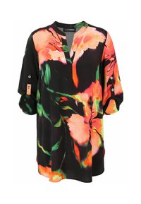 Schwarze Bluse mit floralem Muster in lebhaften Rosa- und Grüntönen, Dreiviertelärmel und V-Ausschnitt. Mit Knopfakzenten an den Ärmeln.