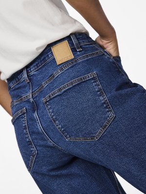 Pieces PCKESIA MOM - Traperice uskog kroja - dark blue denim