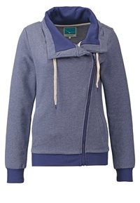 Felpa blu con un ampio colletto, zip frontale, colletto interno a contrasto e tessuto testurizzato. Presenta lacci regolabili e polsini a coste.