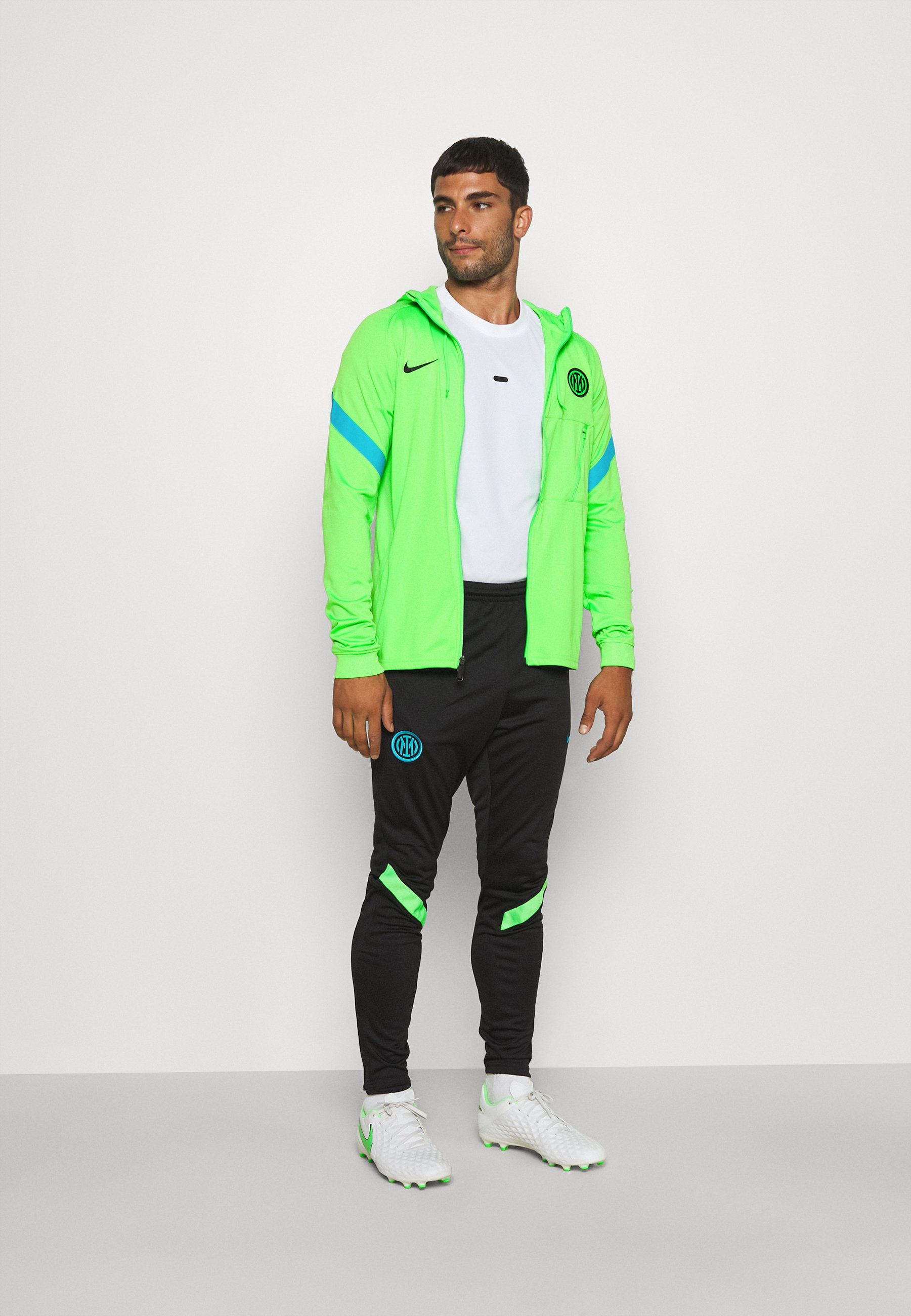 zalando nike tracksuit