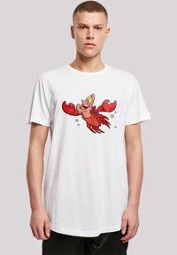 Hvit bomull t-skjorte med et fargerikt tegneserie-lobster grafikk. Designet inkluderer røde klør og bobler, noe som gir et lekent utseende.