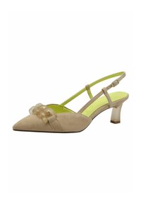 Scarpa slingback in suede beige con punta affusolata, caratterizzata da un'accattivante catena traslucida e una soletta verde lime, su un tacco basso e trasparente.