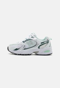 New Balance MR530 UNISEX - Tenisky - white