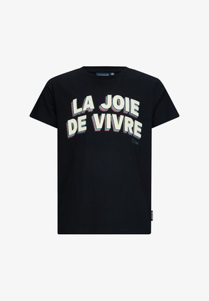 T-shirt di cotone nero a maniche corte, con la scritta curva "LA JOIE DE VIVRE" in crema e bordatura rossa. Collo classico a giro.