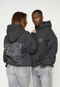 Multiply Apparel OPERATION - Mikina s kapucňou - black soda