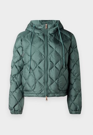 Casaco acolchoado em teal com capuz, fecho frontal e cordões. Apresenta um padrão de diamante e punhos elásticos para um ajuste confortável.