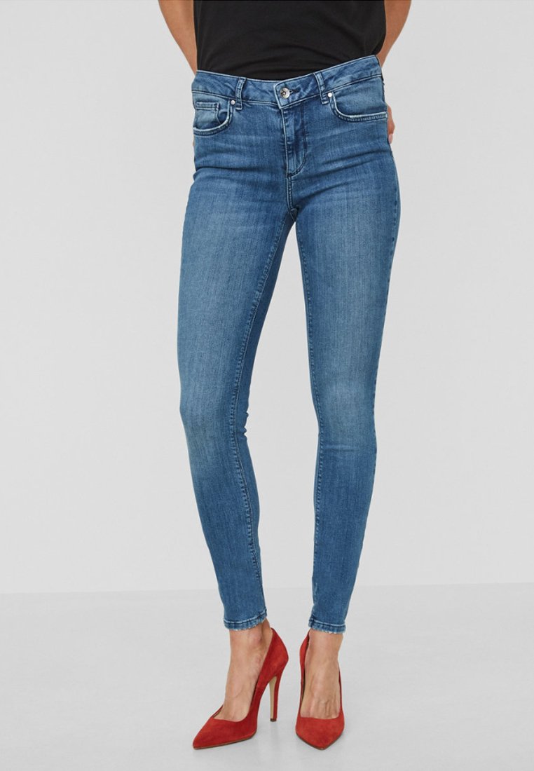 lux nw skinny fit jeans