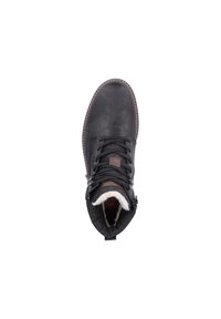 Botín de cuero negro con forro de tela gris, acentos marrones, puntera redonda y diseño de cordones. Interior suave con textura de pelo sintético.