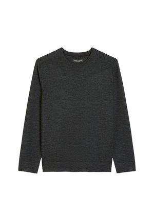 Ciemnoszary sweter z długim rękawem i okrągłym dekoltem, o prostym, gładkim wzorze oraz małą metką marki wewnątrz kołnierza.