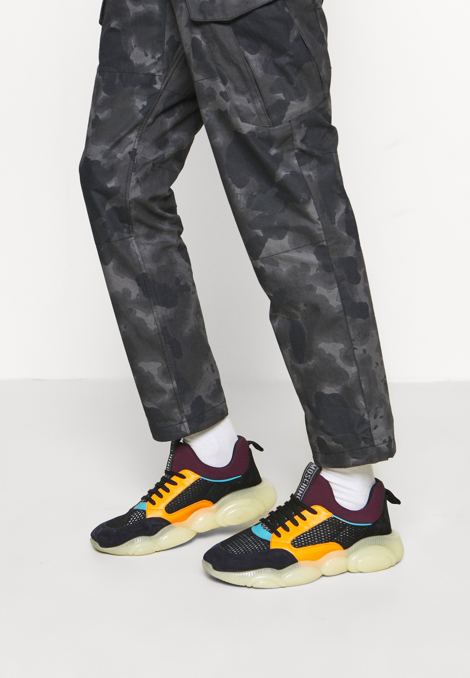 moschino fantasy sneaker