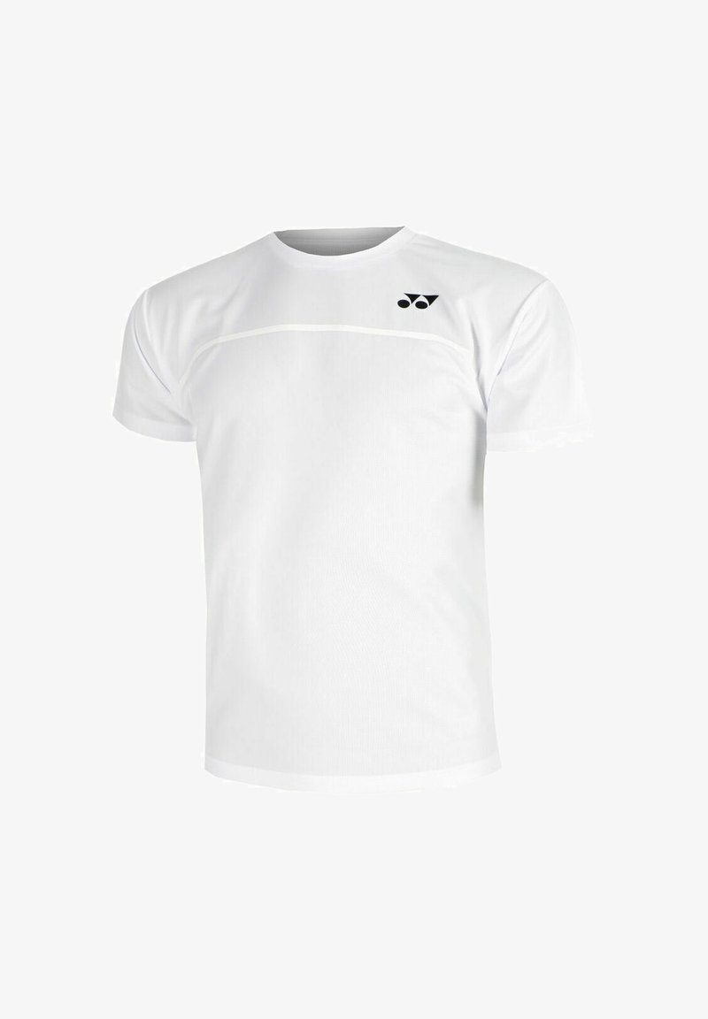 T-shirt athlétique blanc à manches courtes avec un col rond et un petit logo noir Yonex sur le côté gauche de la poitrine.