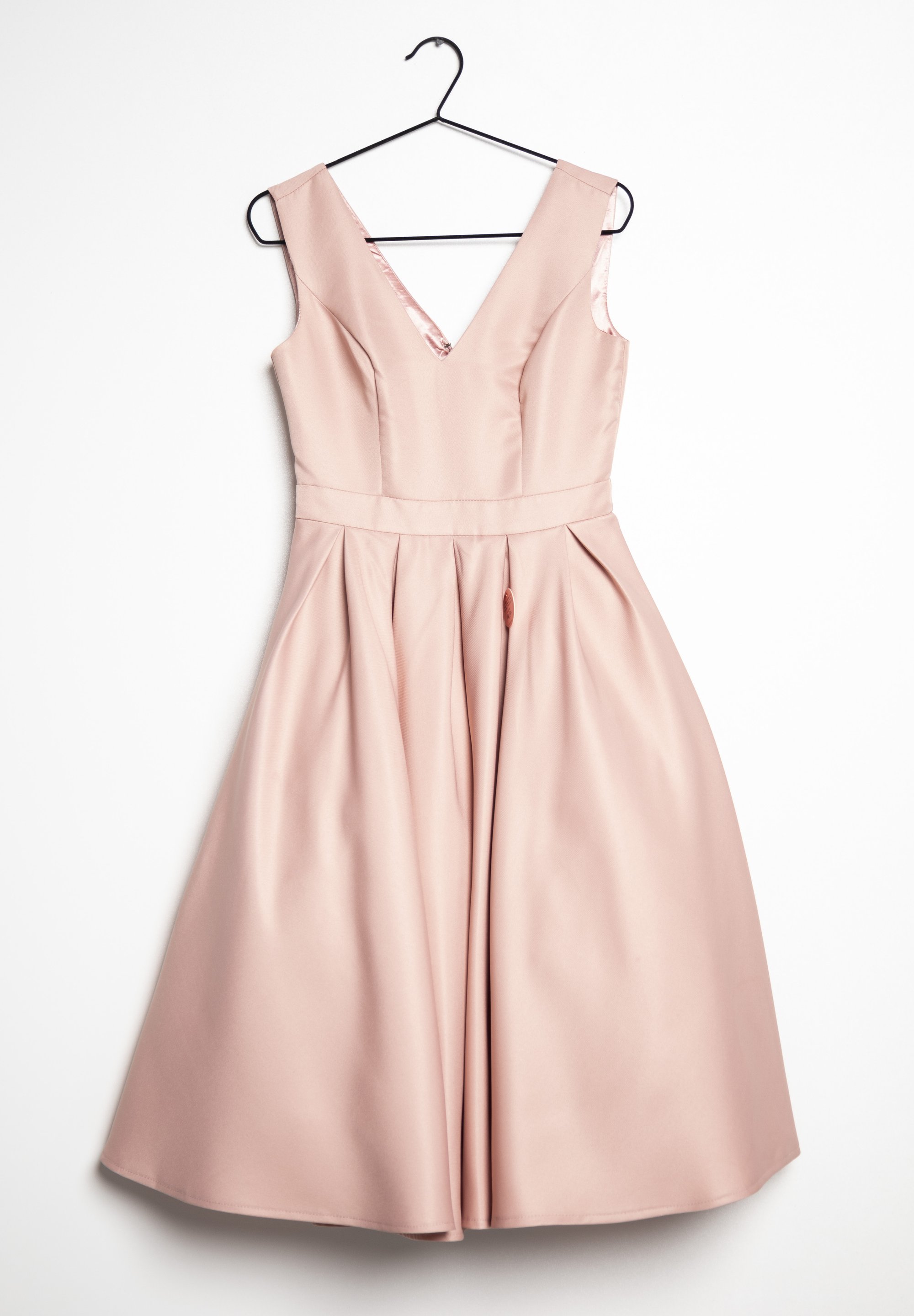 flutter sleeve ruched corset detail tiered midi dress in mauve Mauve Satin Flutter Sleeve Maternity Midi Dress