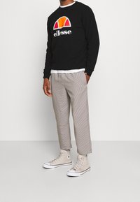 Ellesse Sweatshirt - black