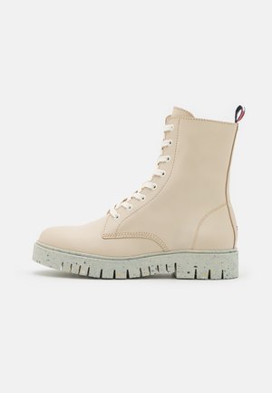 Bottines à plateau - off-white